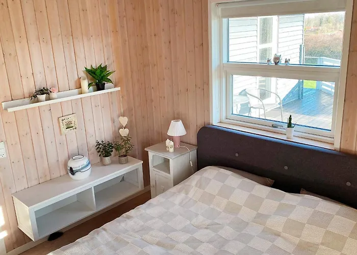 6 Person In Sydals Sarup